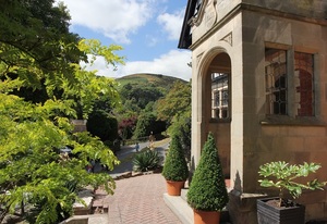 Arden House with a view of Carding Mill Valley