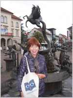 Glynis at the town twinning statue in Sindelfingen market square