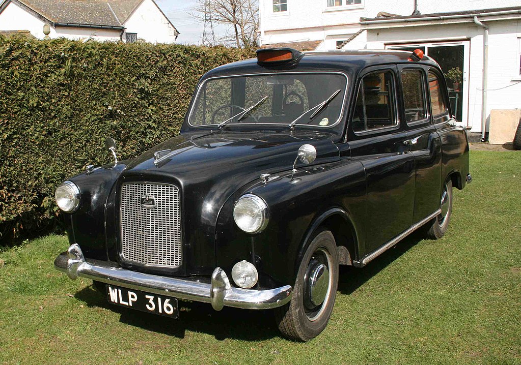 1962 Austin FX4 by MunBill via Wikimedia Commons under licence CC BY-SA 3.0
