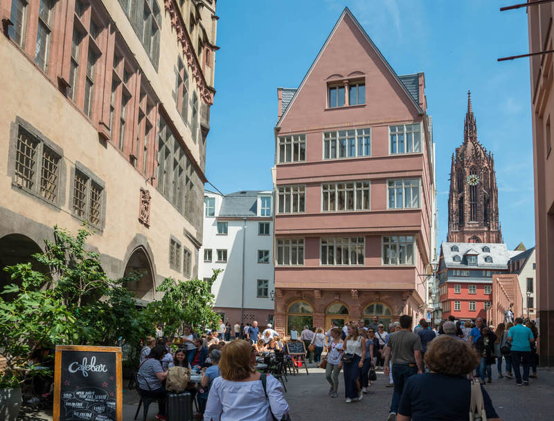 Already the New Town is popular with visitors © #visitfrankfurt, Holger Ullmann