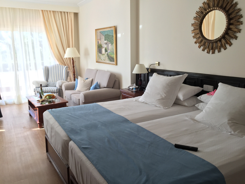 Bedroom - Bon Sol Hotel Resort & Spa, Mallorca