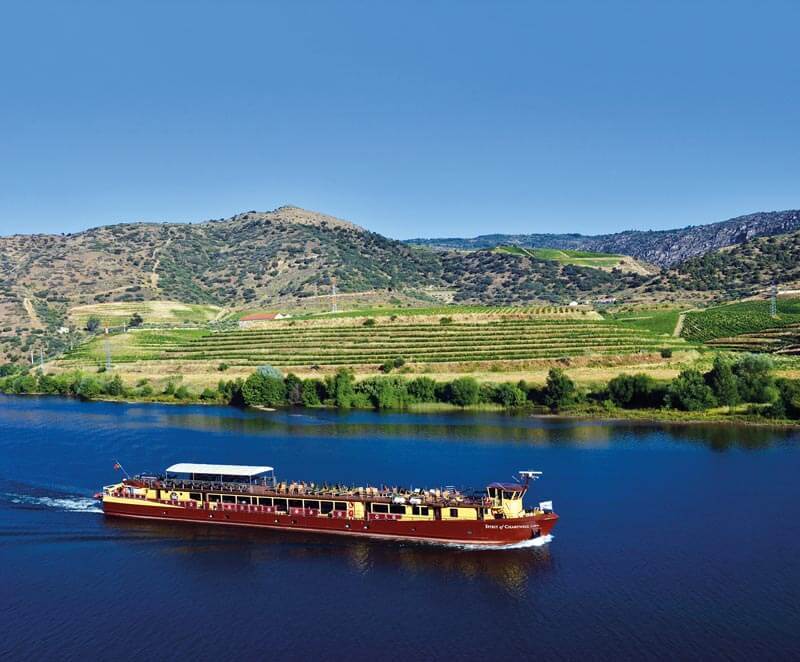 Spirit of Chartwell sailing on the Douro