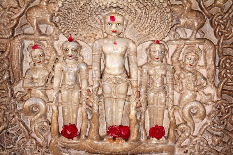 Carved pillars of Ranakpur Jain Temple