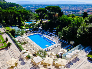 Cavalieri pool and Rome view