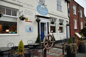 The Faversham Creek Hotel and the Red Sails Restaurant