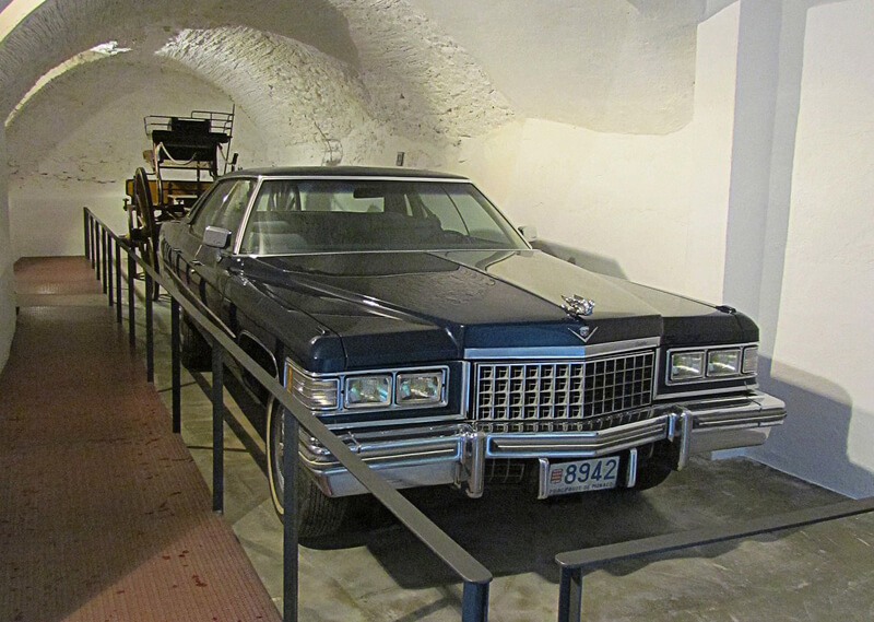 Dali's Cadillac
