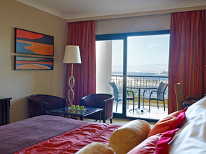 Corinthia Hotel Malta - deluxe seaview queen room