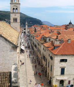 Dubrovnik - by Ailsa via Wikipedia Commons