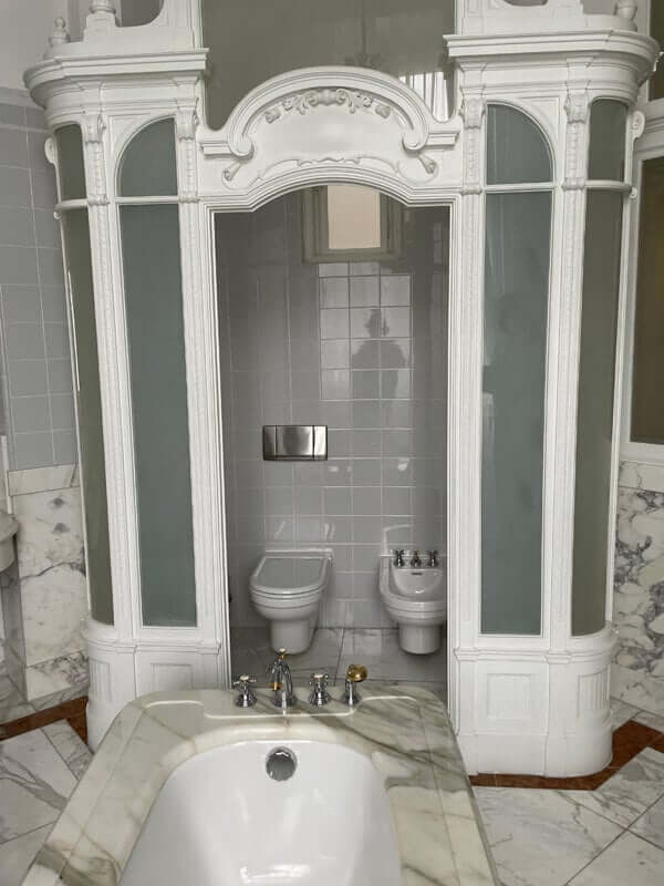 GrandHotel Papp - Imperial Suite bathroom