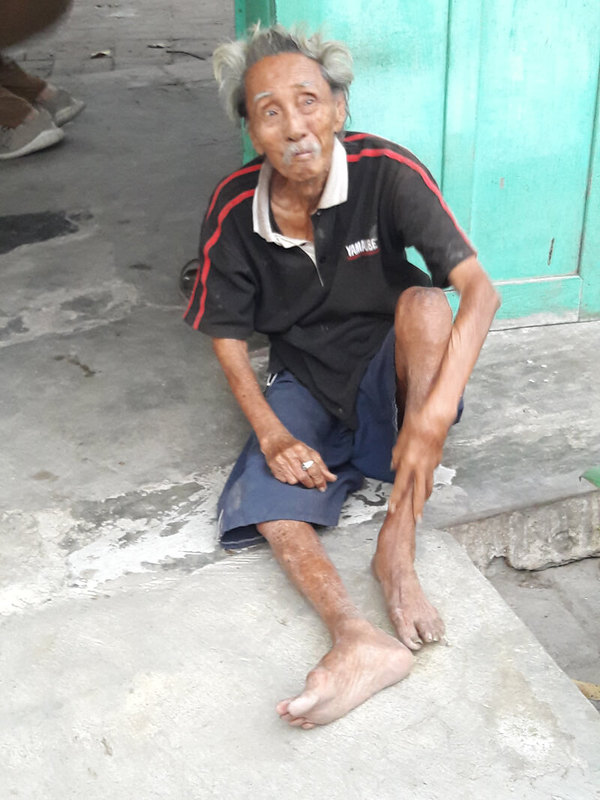 Grandpa Lo the oldest man in his village