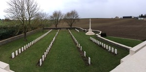 Louveral British Cemetery