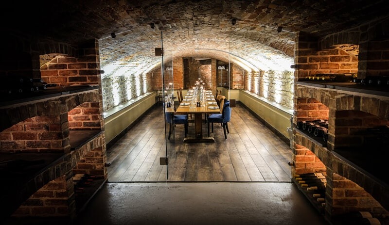The medieval vaults of the King’s Head Hotel offers an unusual dining room