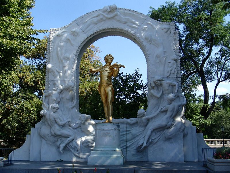 Johann Strauss monument, Vienna