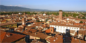 Lucca by Alessandro Vecchi Commons Wikipedia