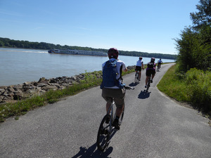 Silver cycling beside the Danube