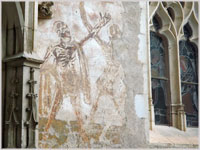 Rocamadour - skeleton wall painting