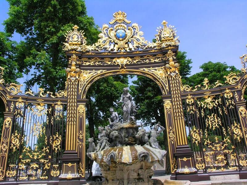 Golden Gates, Nancy