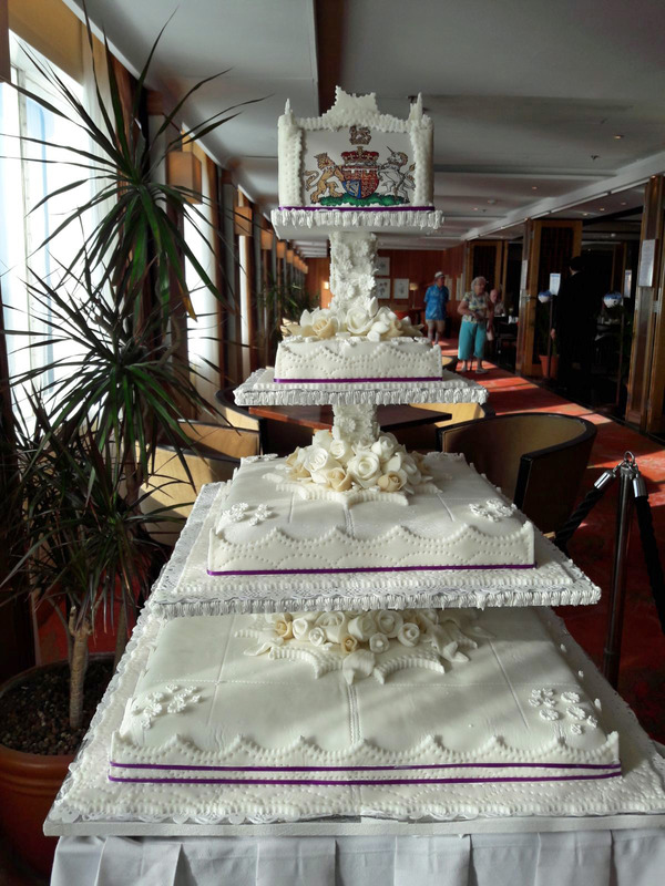 The Fred Olsen Wedding Cake