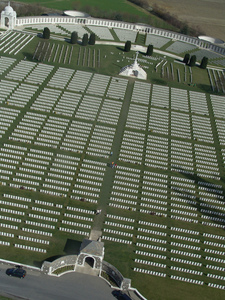 Tyne Cot Cemetery - photo credit Visit Flanders