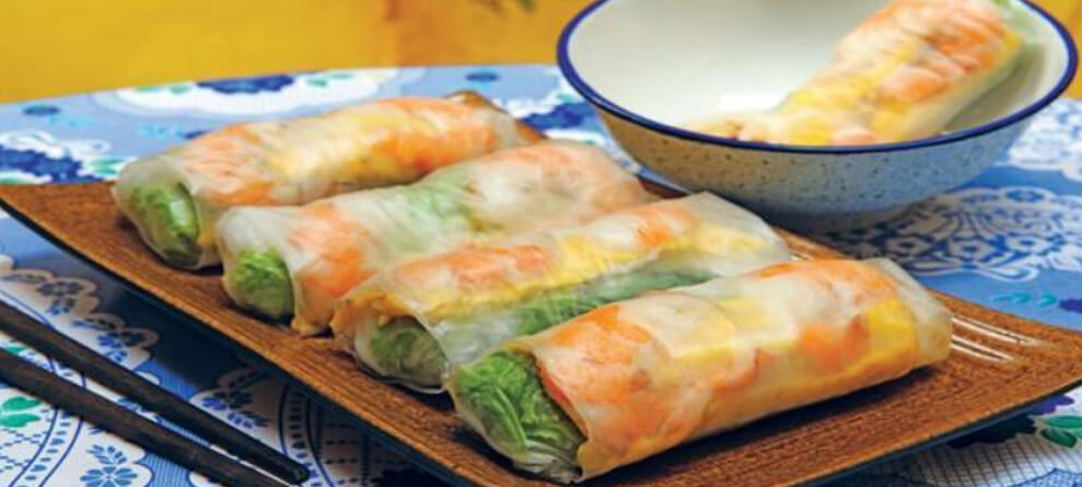 Vietnamese fresh spring rolls
