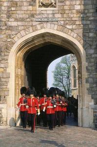 Windsor Castle Guards, Henry VIII Gate - © The Royal Collection HM Queen Elizabeth II