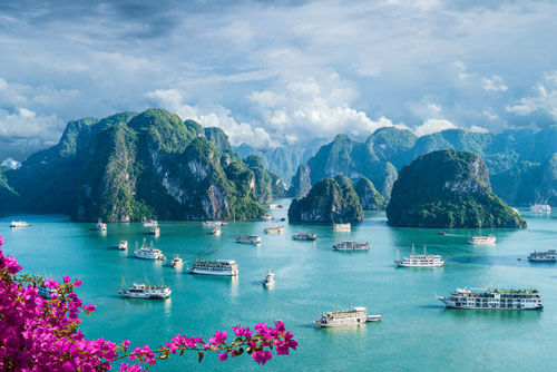 iStock-1201281530---Halong-bay,-Vietnam---WEB