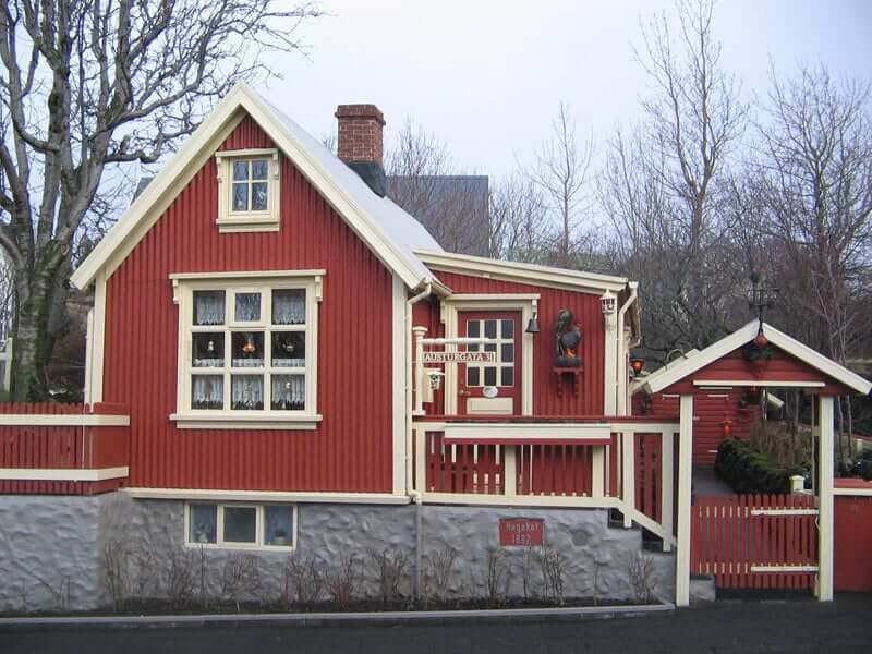 Icelandic house