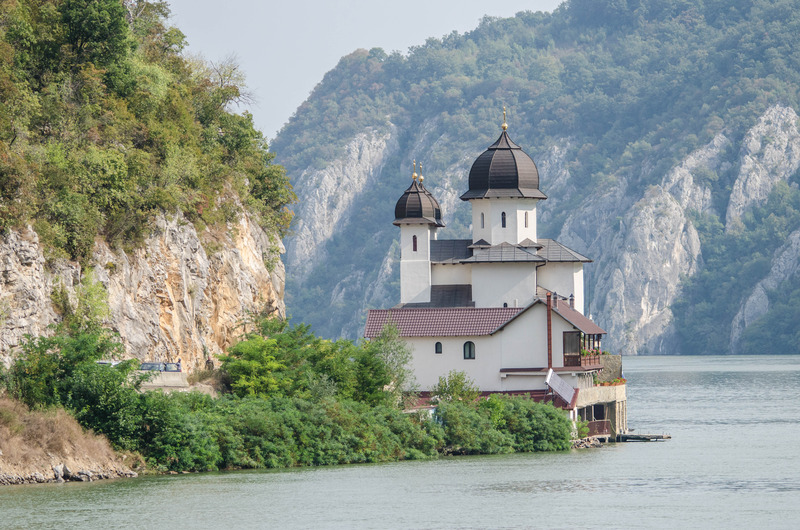 Mraconia Monastery, Romania