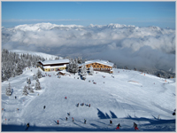 Glorious skiing above Auffach 