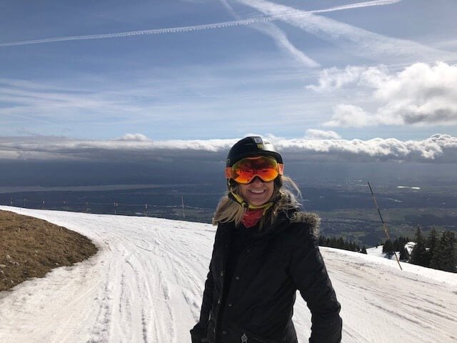 Skiing above Lake Geneva
