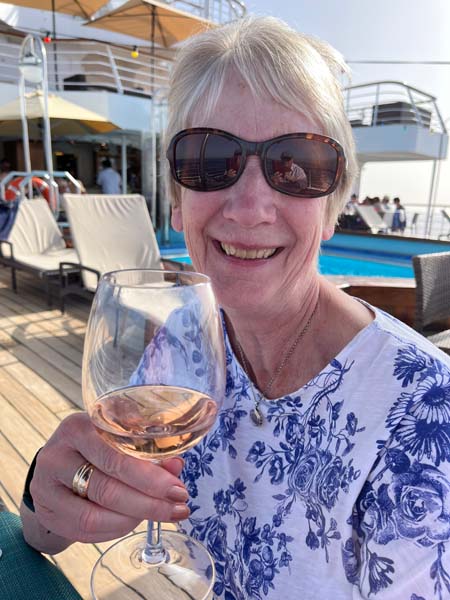 Cheers! Aperitif on the deck of La Belle des Oceans