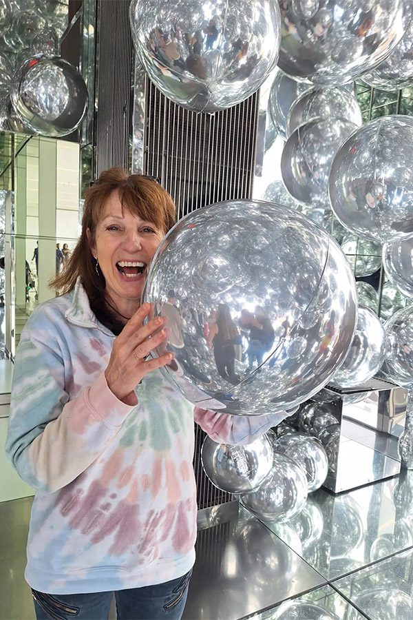Balloon fun at SUMMIT One Vanderbilt