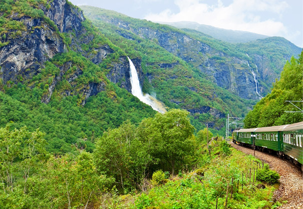 Discover Norway with Railbookers