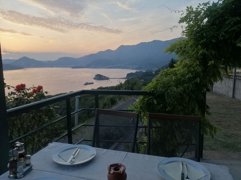 Bankada Restaurant