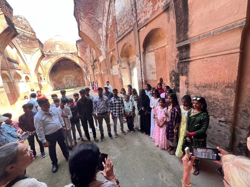Schoolgirls singing for us in the Katra Masjid mosque