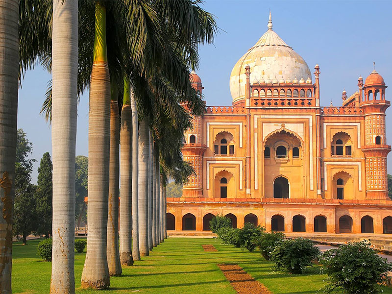 Safdarjung Tomb